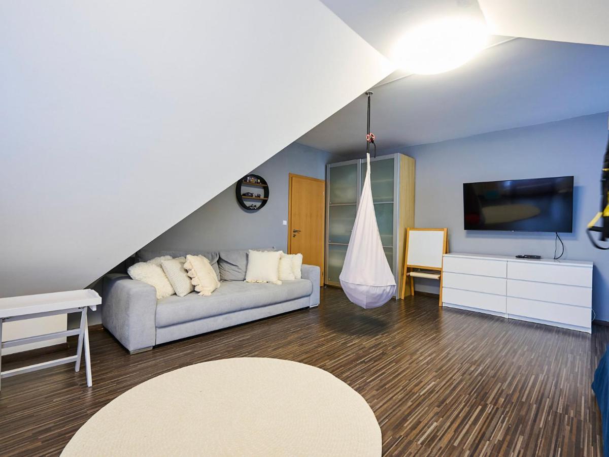 566 By Interhome Apartamento Harrachov